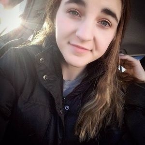 Meet your Posher, Jennie-lynn